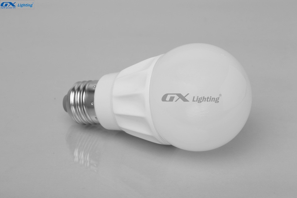 den-led-bong-tron-gx-lighting-12w-qp-1203